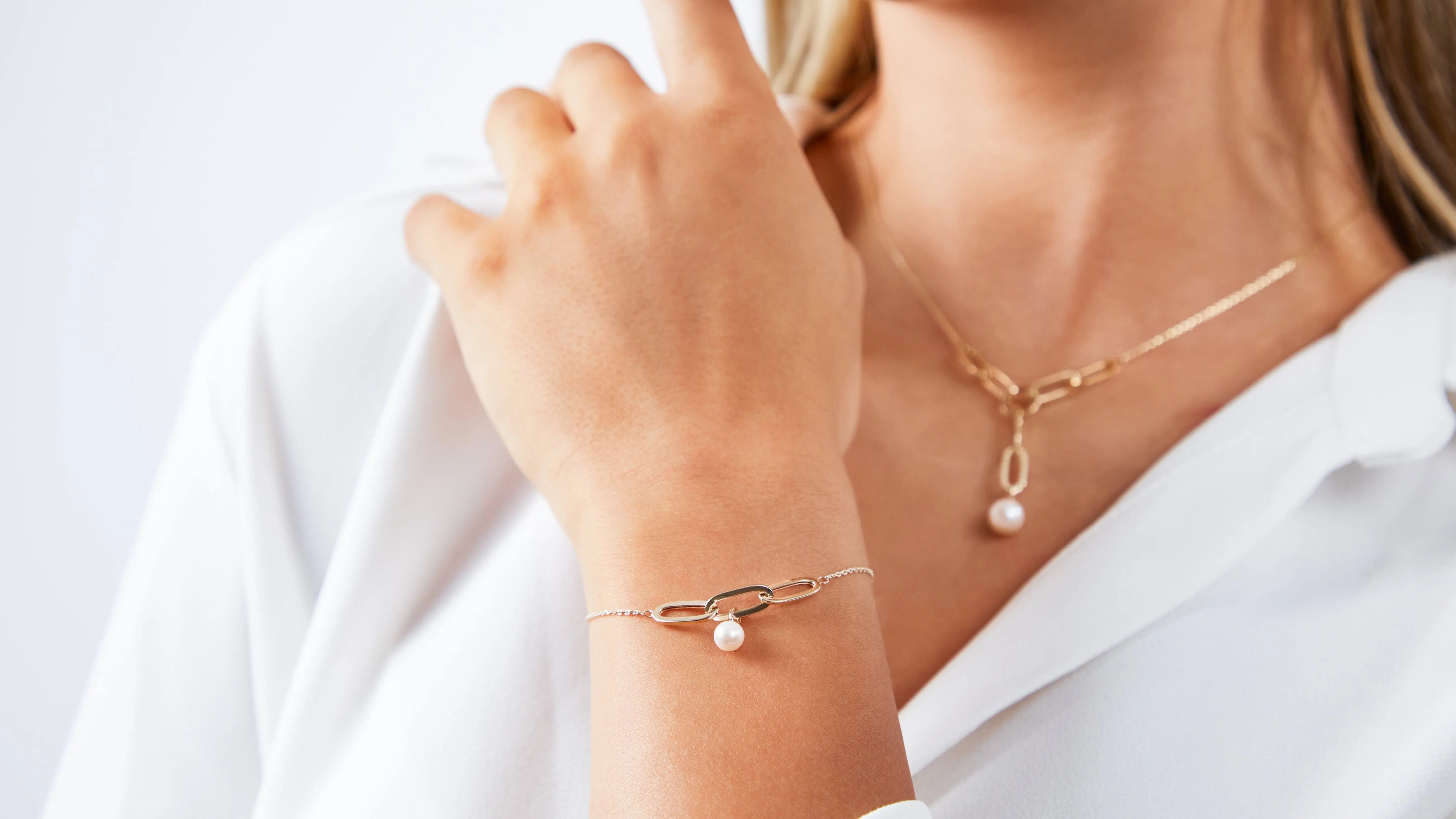Pearl treasure Kette Suzan Gold