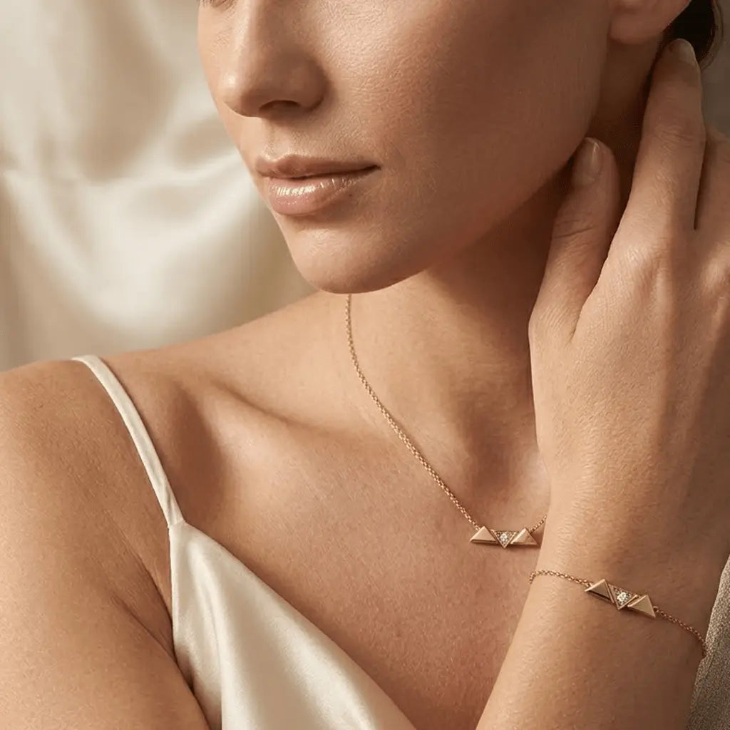 Triora Duo – 925 Silber vergoldet Dreieck Set Halskette Armband - Suzan Gold
