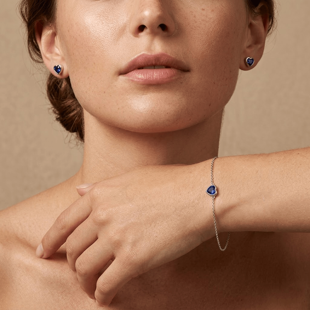 Sapphira Duo – 925 Silber Set mit blauem Herz Armband & Ohrsteckern - Suzan Gold