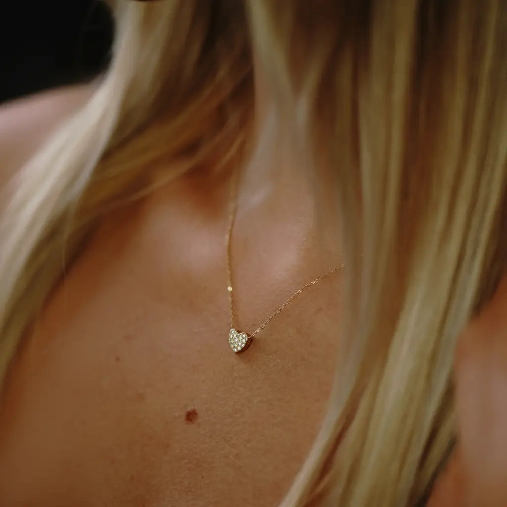 Heartella – 375er Echtgoldkette mit Herzanhänger & Zirkonia Suzan Gold