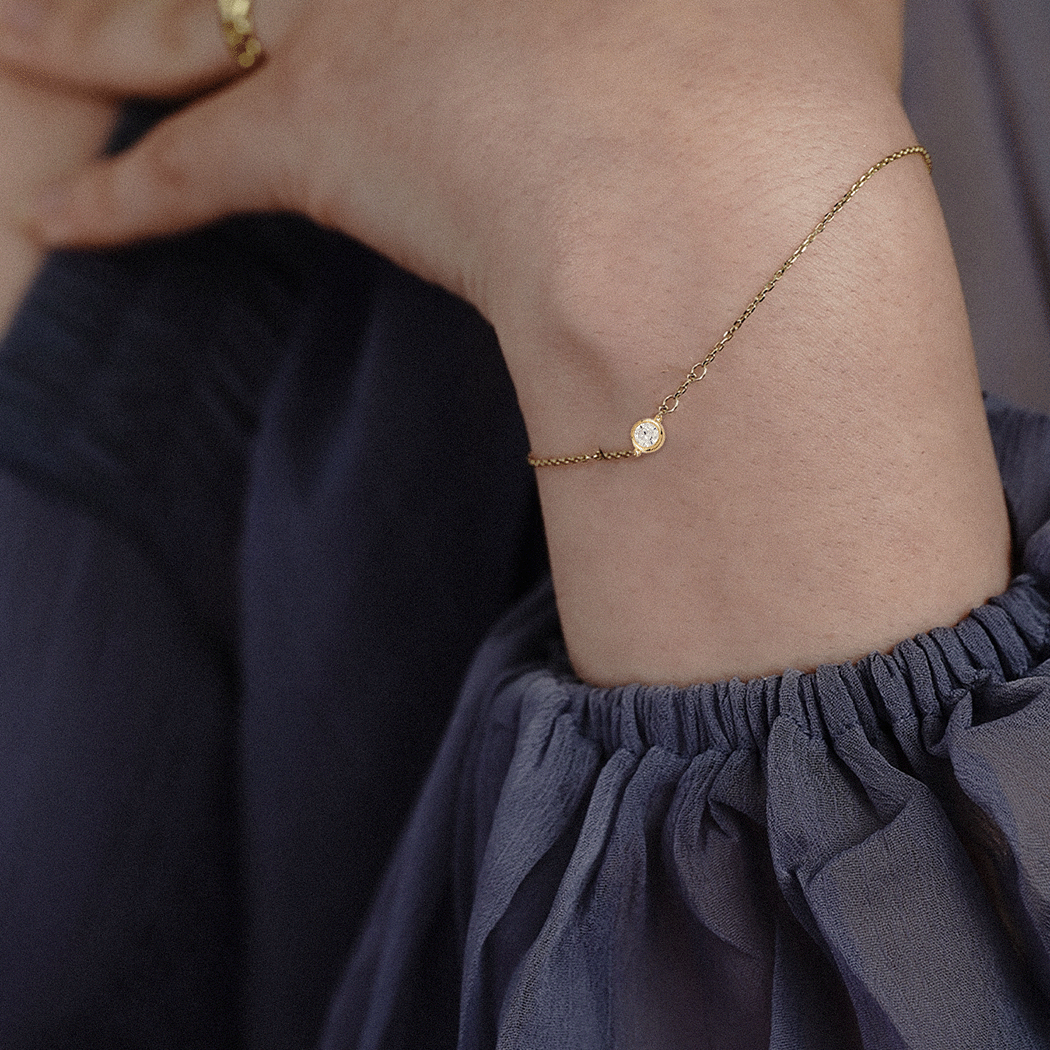 Solinia – 375er Echtgoldarmband mit rundem Zirkonia-Solitär