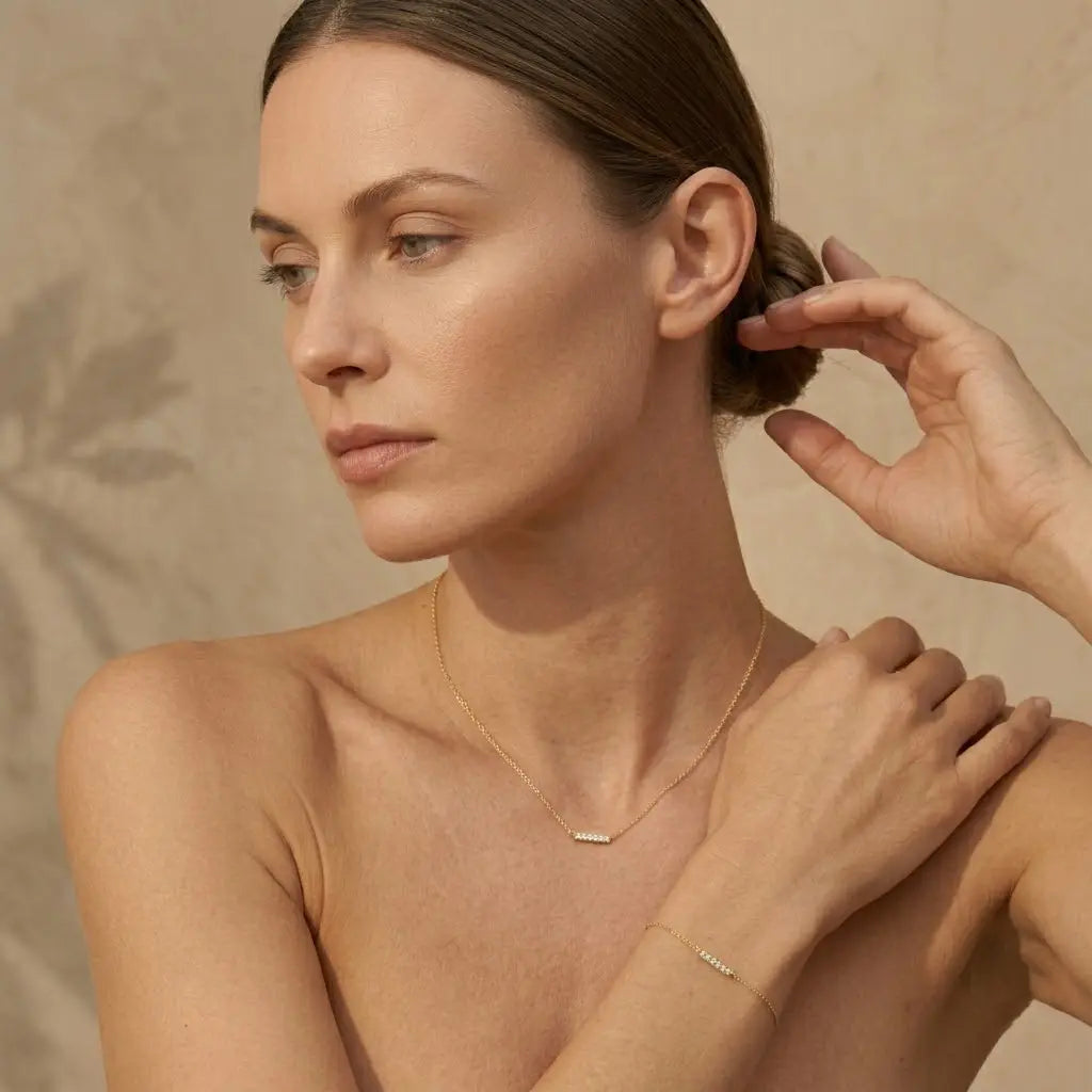Linea Shine – 925 Silber vergoldet Kette & Armband mit Zirkonia Linie - Suzan Gold
