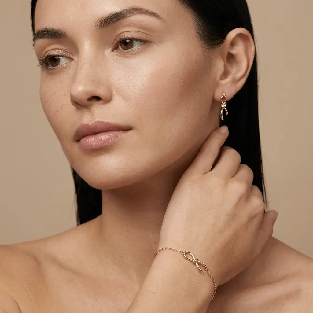 Nodessa Trio – 925 Silber Set vergoldet mit Knoten Armband & Ohrsteckern - Suzan Gold