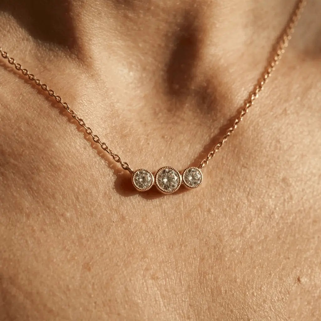 Drei Zirkonia Halskette – 925 Sterling Silber - Suzan Gold
