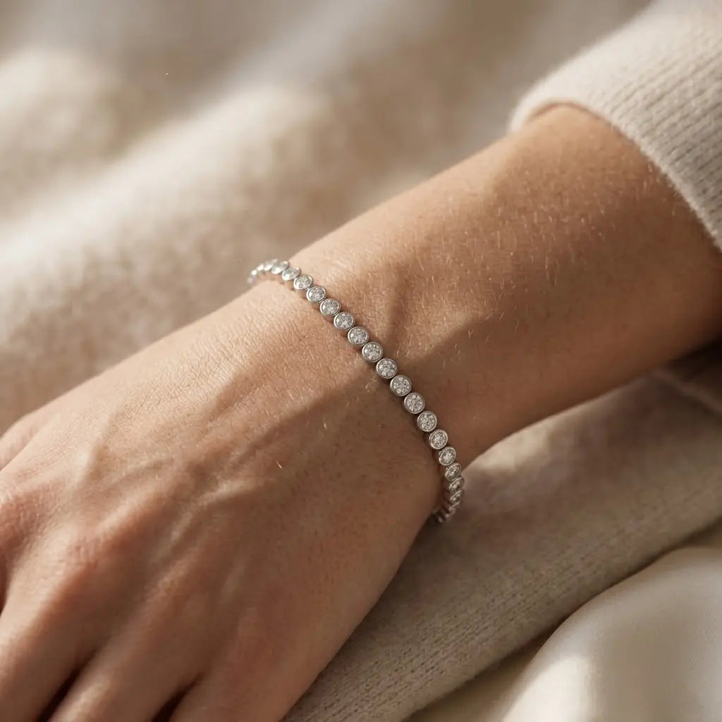 Celestia Tennis – 925 Silber Tennisarmband mit Zirkonia - Suzan Gold