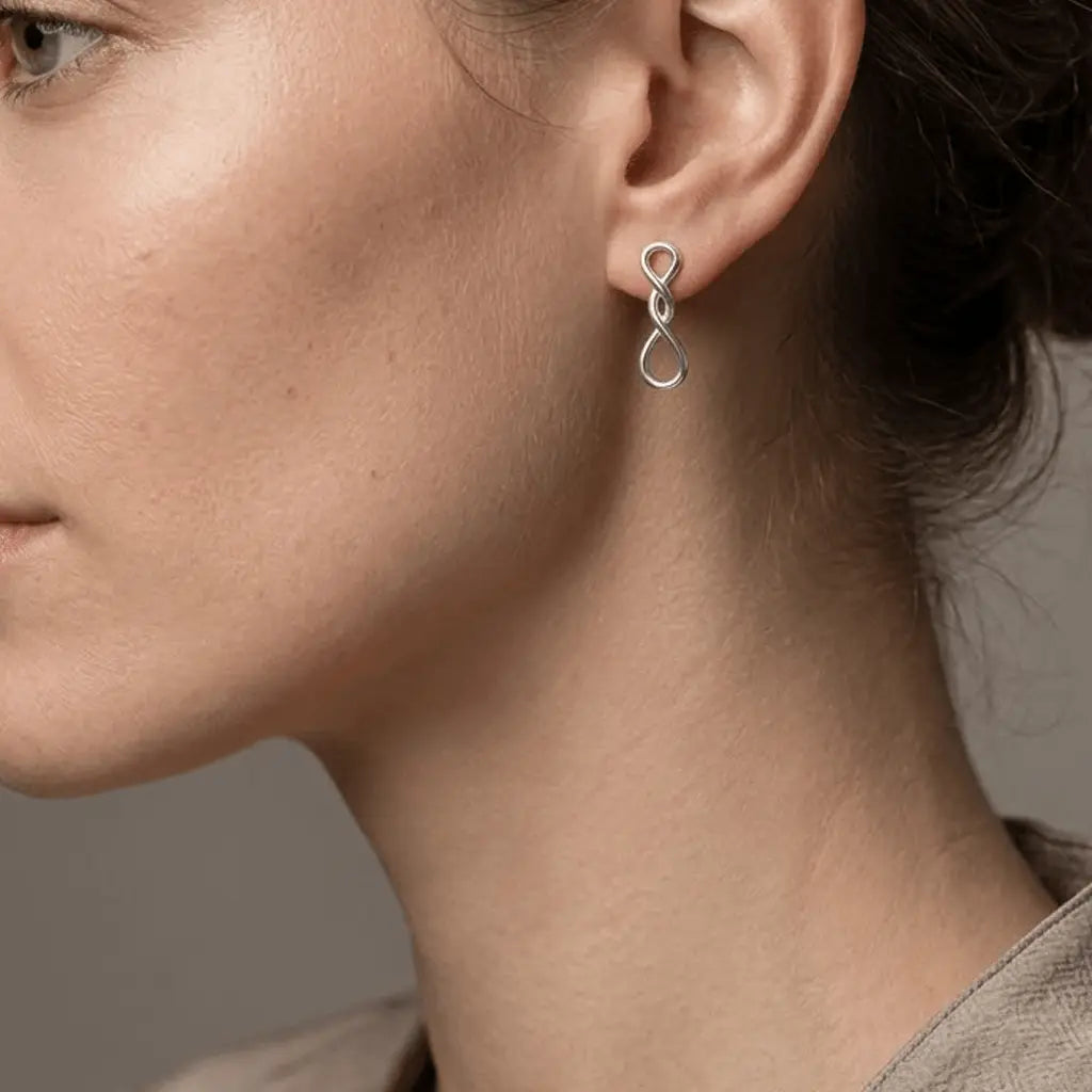 Infinity Knot Earrings – 925 Sterling Silber Ohrringe Unendlichkeitsknoten - Suzan Gold