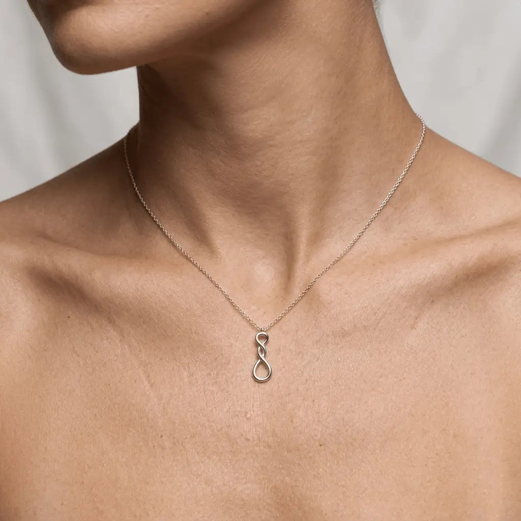 Infinity Necklace – 925 Sterling Silber Halskette mit Unendlich Anhänger - Suzan Gold