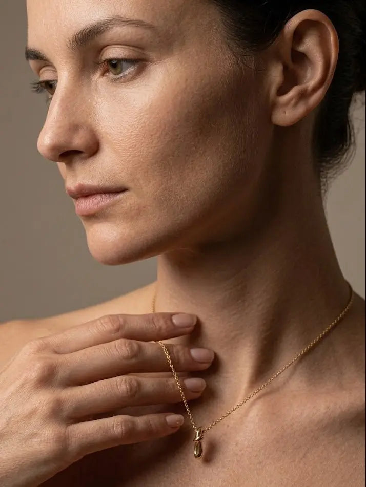 Minimal Knot Necklace – 925 Sterling Silber Halskette Knoten Anhänger klein - Suzan Gold