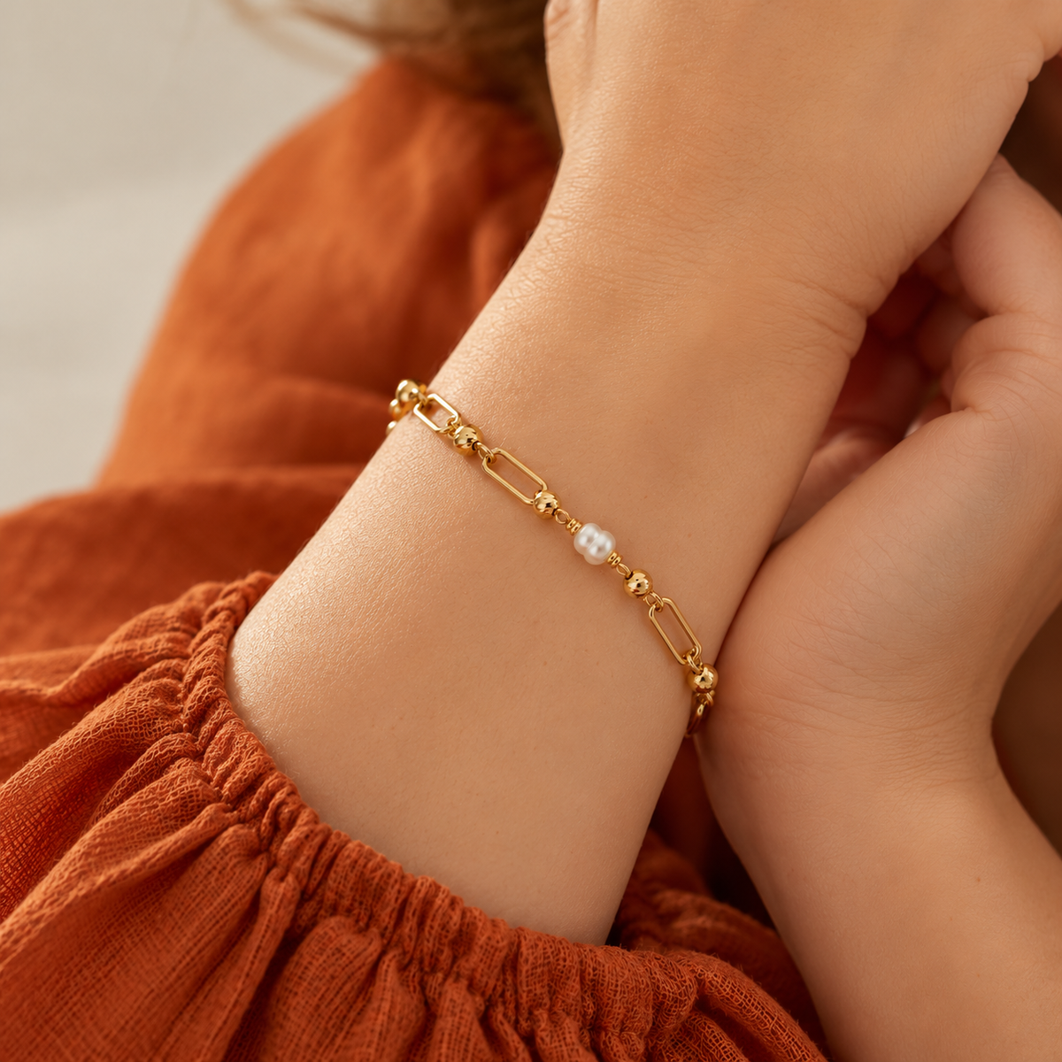 Pearl Link – Gliederarmband mit diamantierten Kugeln und Perle aus 585 Gold