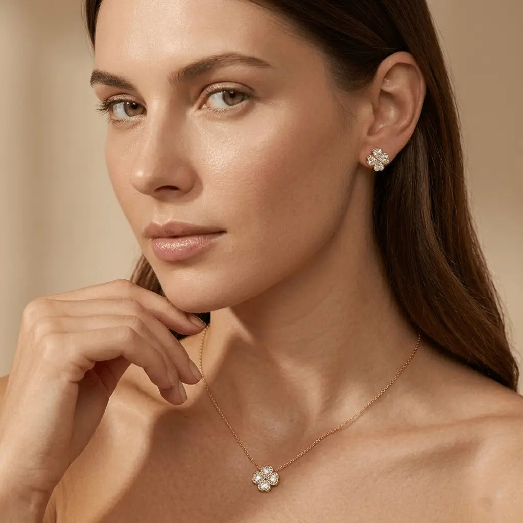 Florique – 925 Silber vergoldet Kette & Ohrringe Blume Zirkonia - Suzan Gold