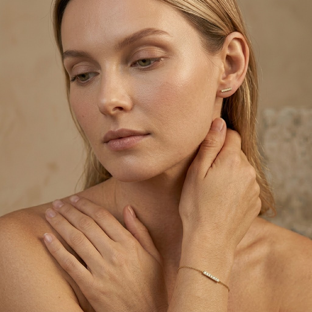 Linea Charm Duo – 925 Silber vergoldet Armband & Ohrringe Zirkonia Linie - Suzan Gold