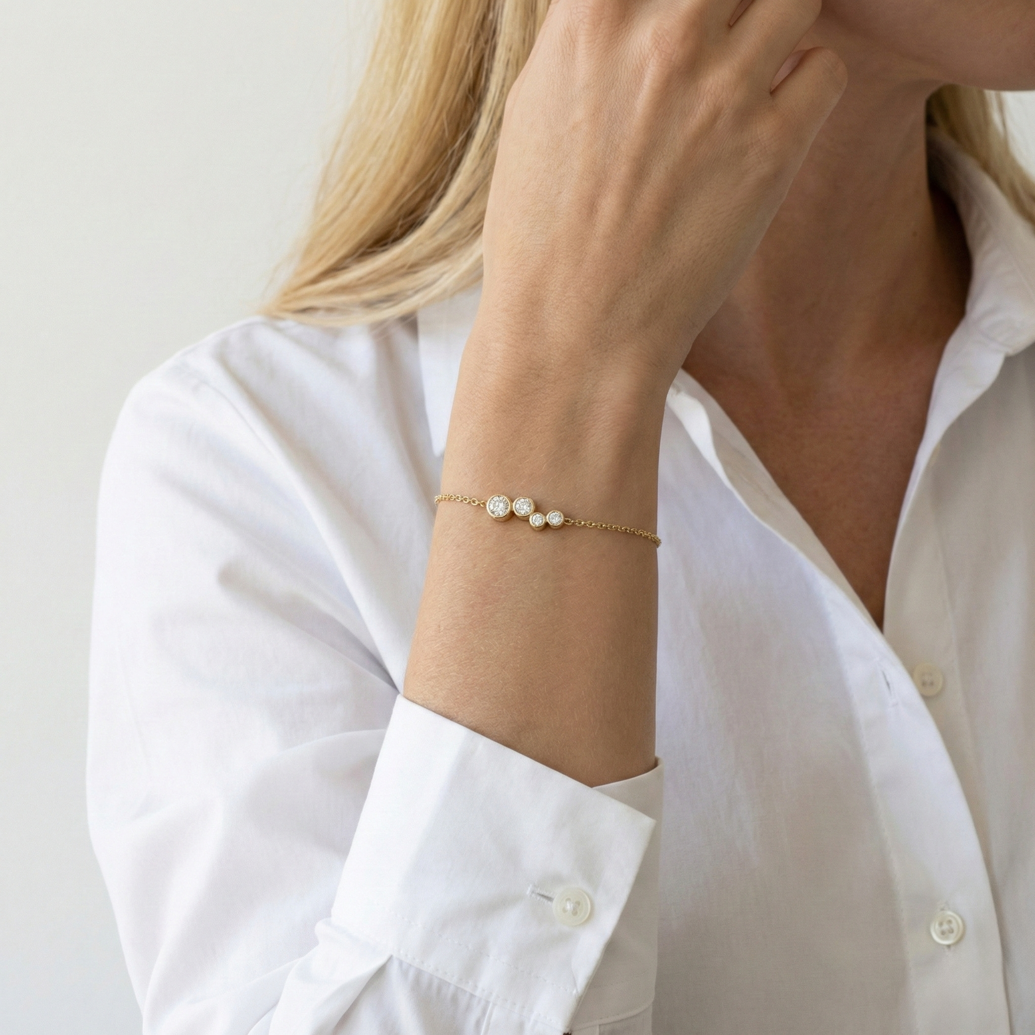 TriLume Spark – 375 Echtgold Armband mit 3 Zirkonia