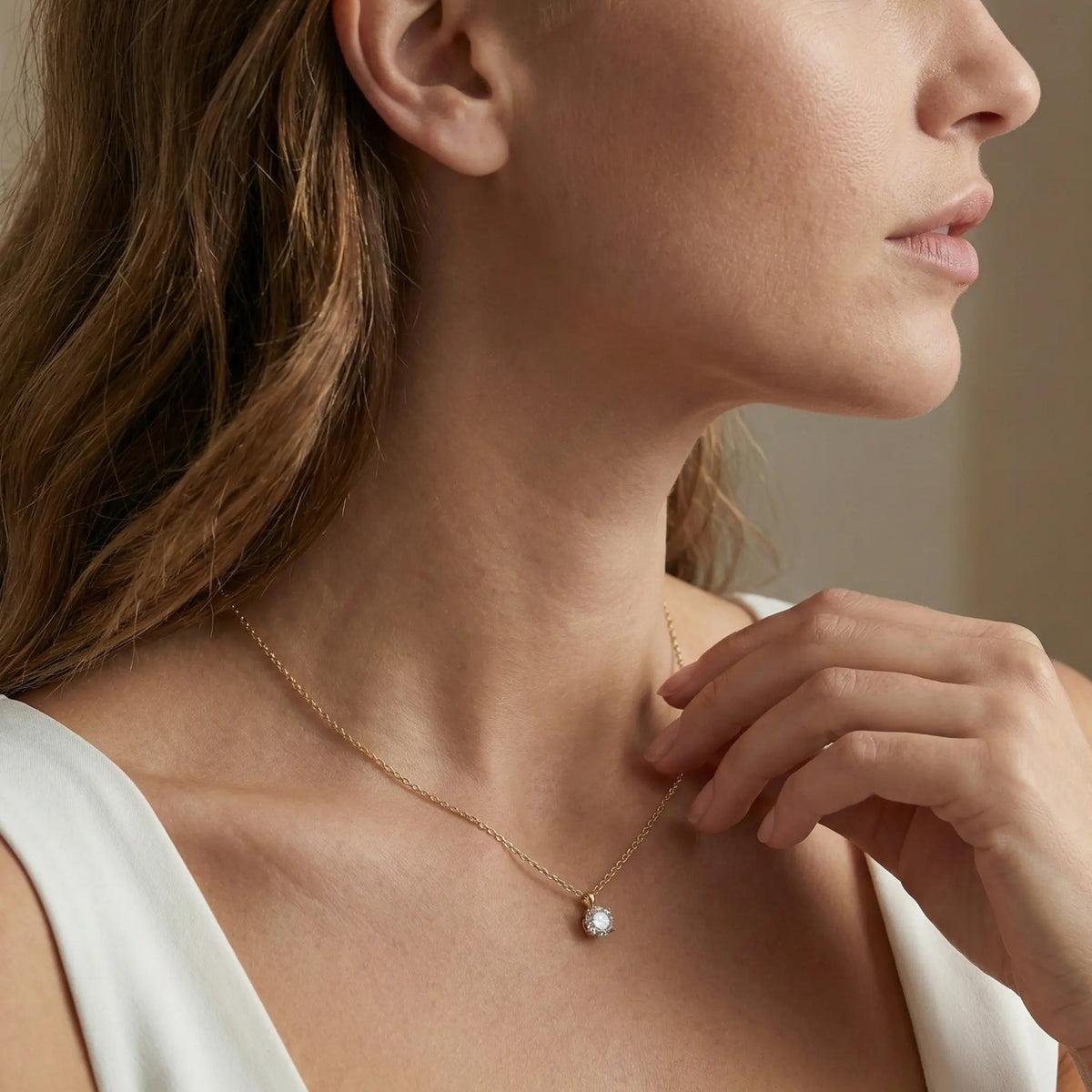 Solitaire Glow – 375 Echtgold Kette mit Zirkonia Anhänger - Suzan GoldHalskette