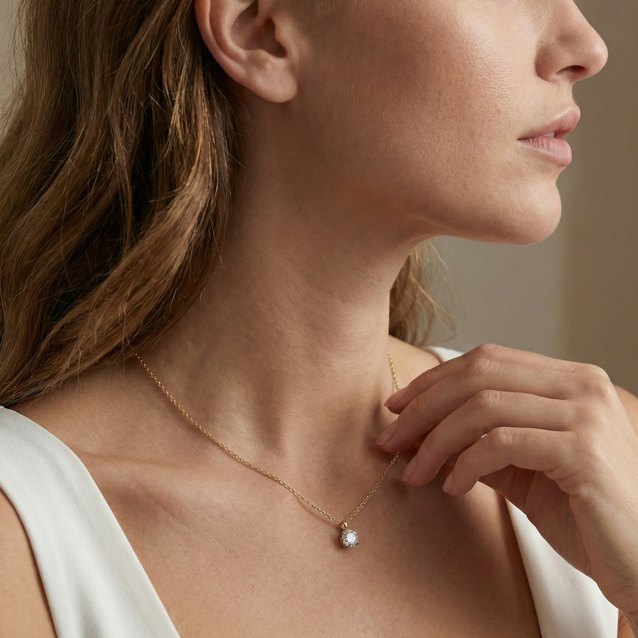 Solitaire Glow – 375 Echtgold Kette mit Zirkonia Anhänger