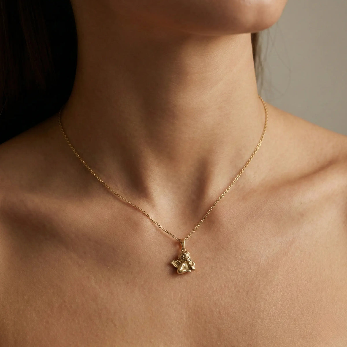 AngelGuard – 375 Echtgold Kette mit Engel Anhänger - Suzan GoldHalskette