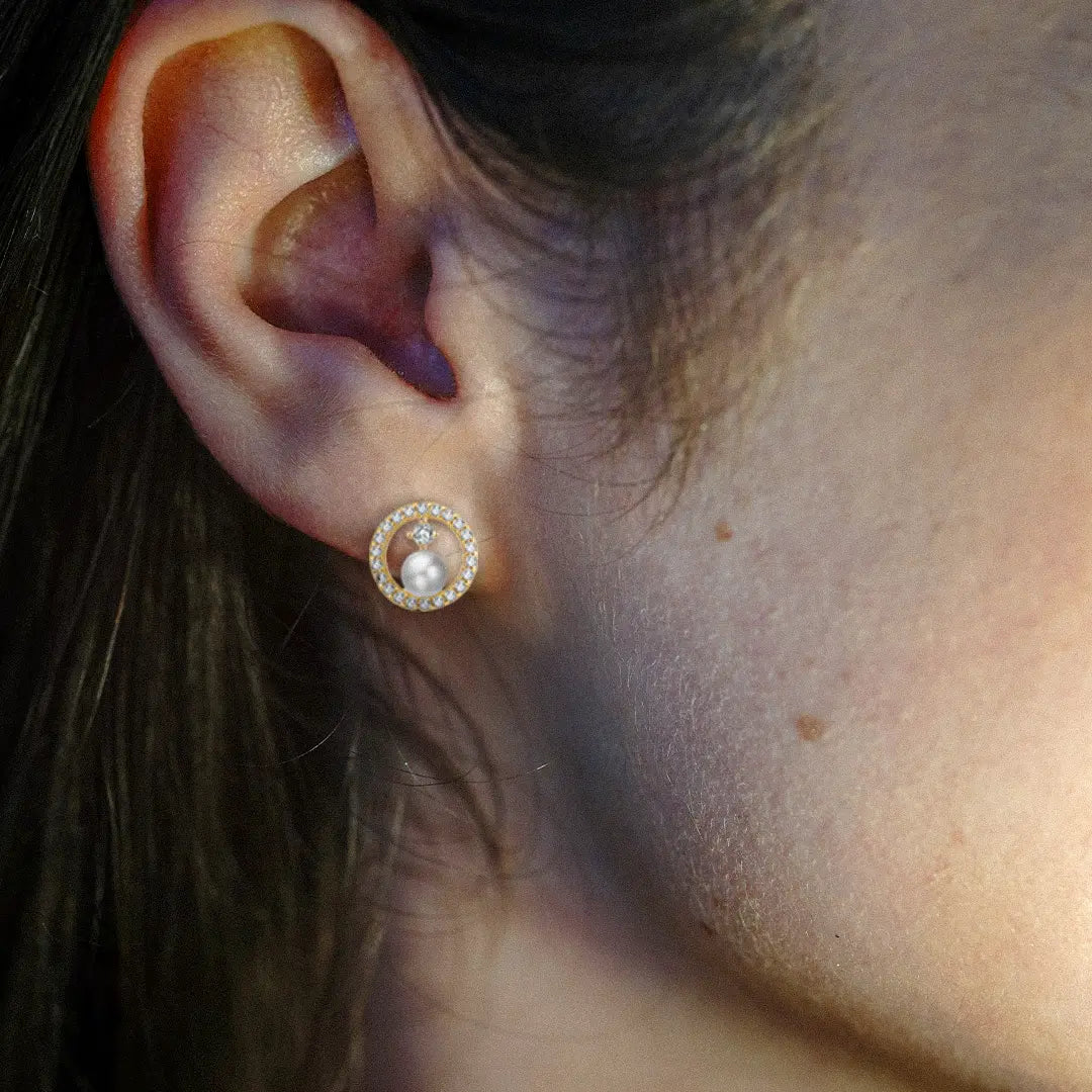 LunaPearl – Elegante Perlen-Ohrringe aus 925 Silber mit Zirkonia-Kreis Suzan Gold