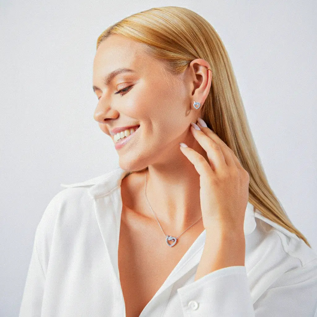 Heartlink Pure – 925 Silber Schmuckset mit Zirkonia-Herz & Knoten Suzan Gold