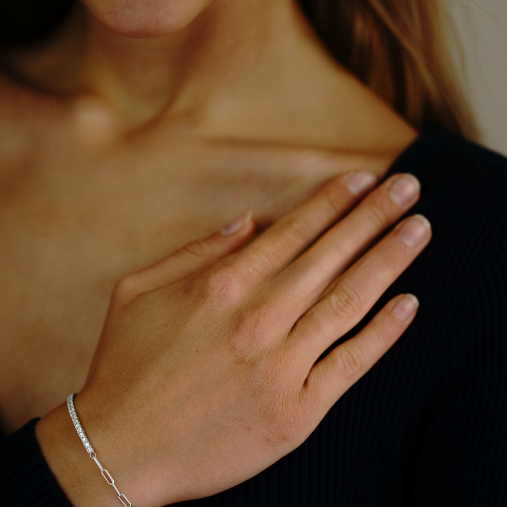 Lumispark – 925 Silber Tennisarmband mit Zirkonia & Paperclip-Kette, elegant & modern