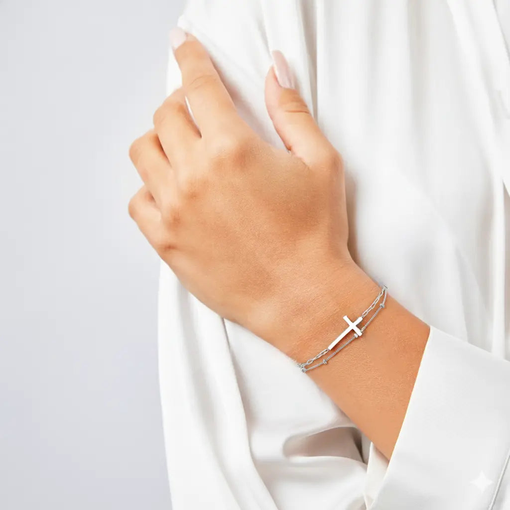Solvira – 925 Silber Armband mit Kreuz & Doppelketten-Design Suzan Gold