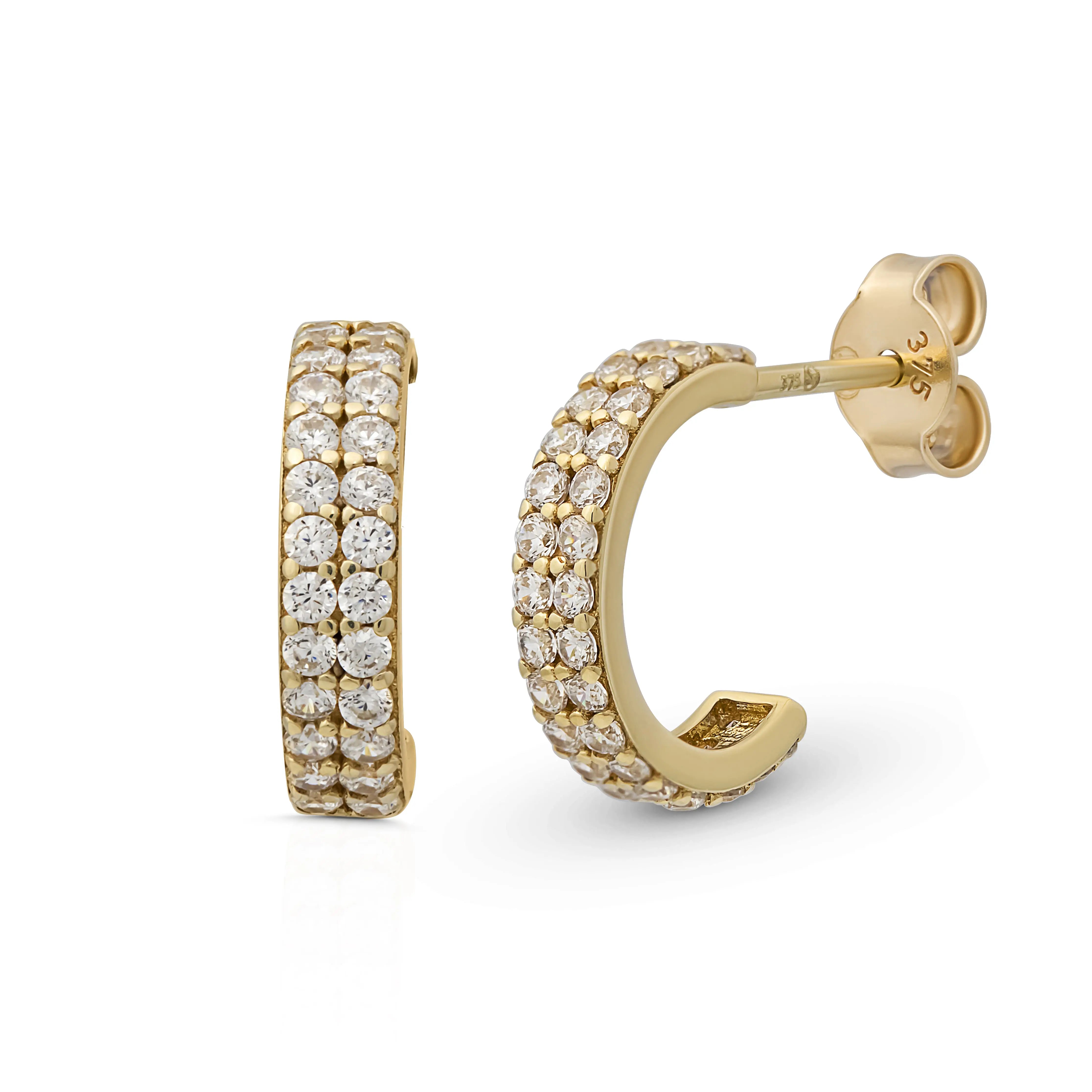 Classic Creolen 375 Echtgold funkelnde Pavé Creolen elegante Gold Hoop Ohrringe Zirkonia Huggie Earrings luxuriöser Goldschmuck zeitlose Creolen glamouröse Ohrringe Geschenk für sie everyday luxury Schmuck