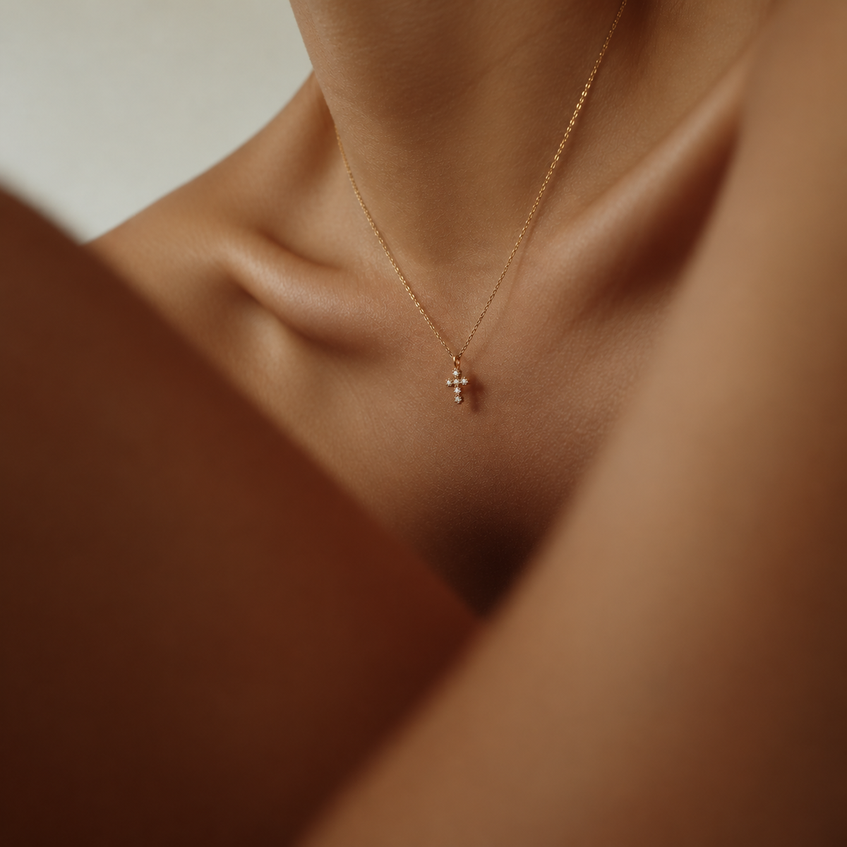 God’s Favorite Kreuzkette 375 Echtgold – Funkelnde Cross Necklace
