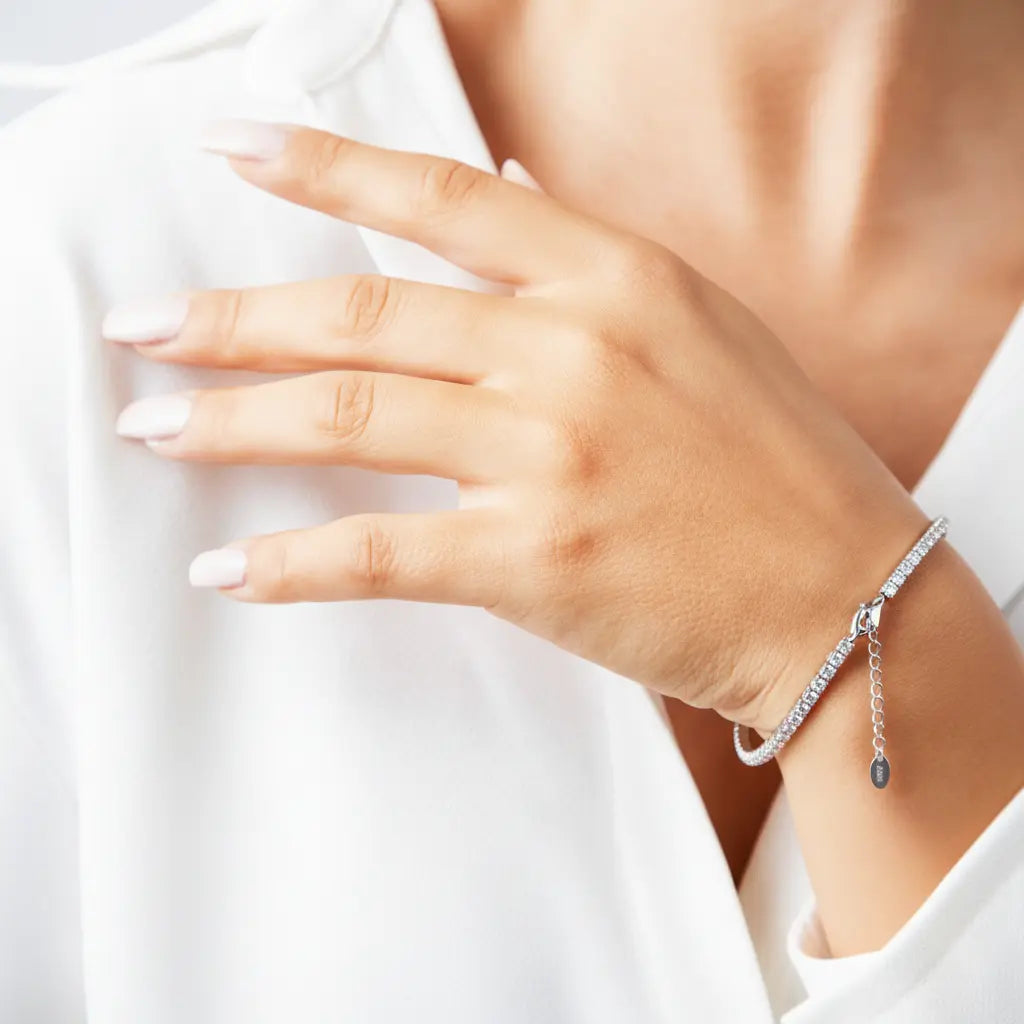 Stardust Line – Feines Tennisarmband aus 925 Silber, verstellbar & funkelnd Suzan Gold