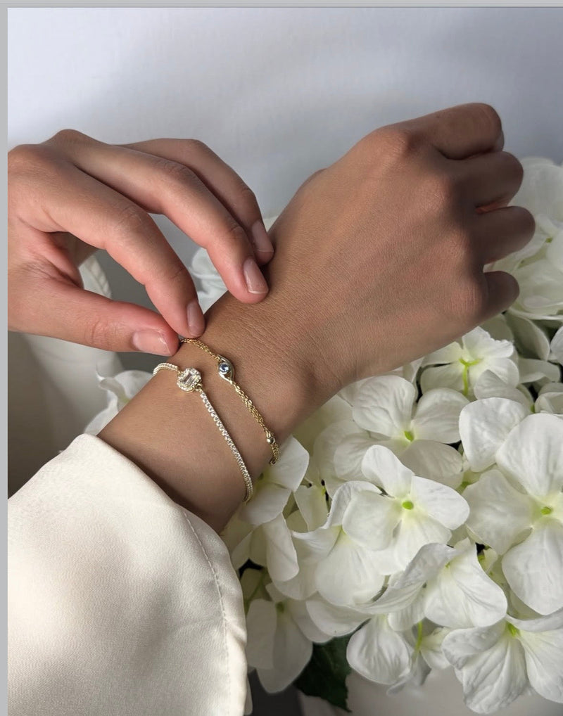 Schmuck zur Weihnachtsfeier: Outfit-Ideen & Styling-Tipps