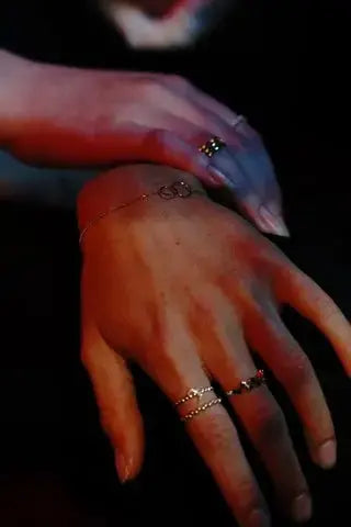 Armbänder