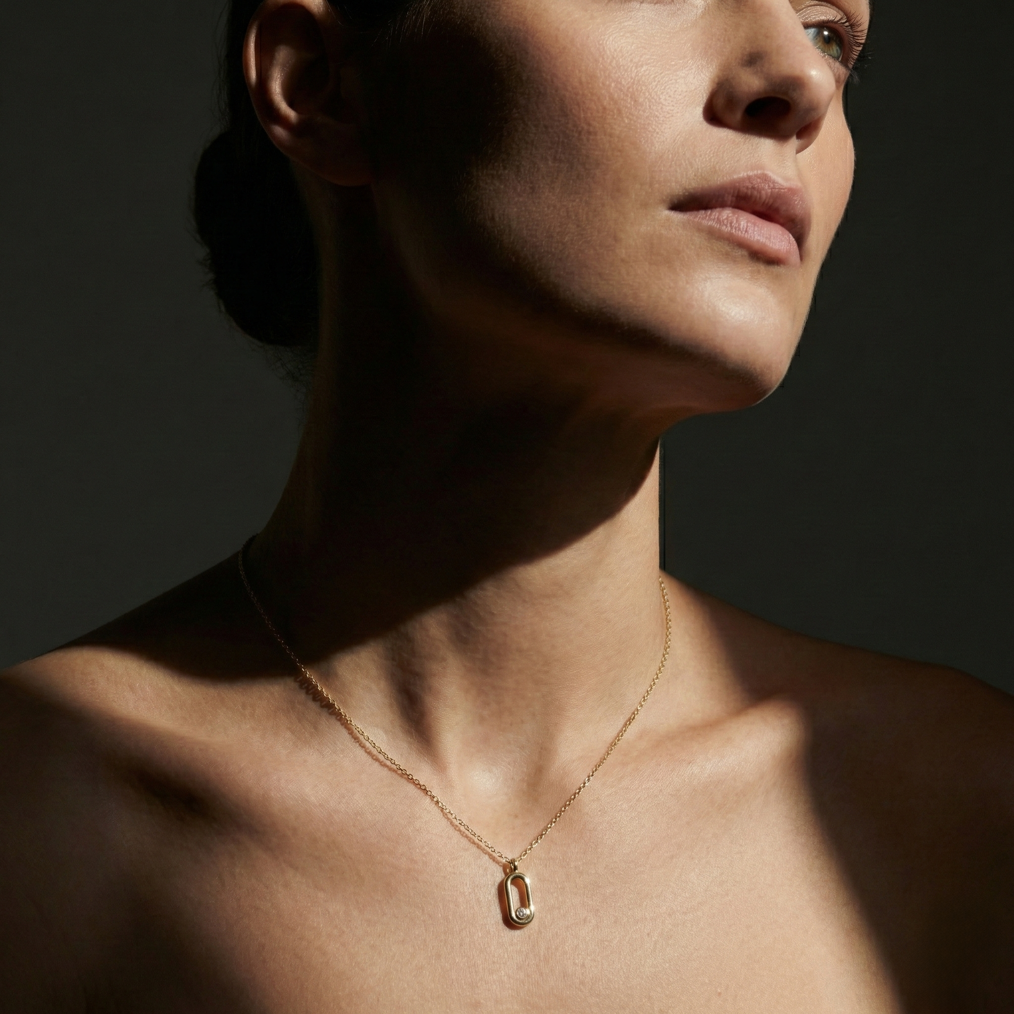 LineaLink – 375 Echtgold Kette mit Oval-Anhänger