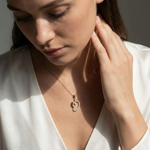 TinySteps – 375 Echtgold Kette mit Fußabdruck-Anhänger