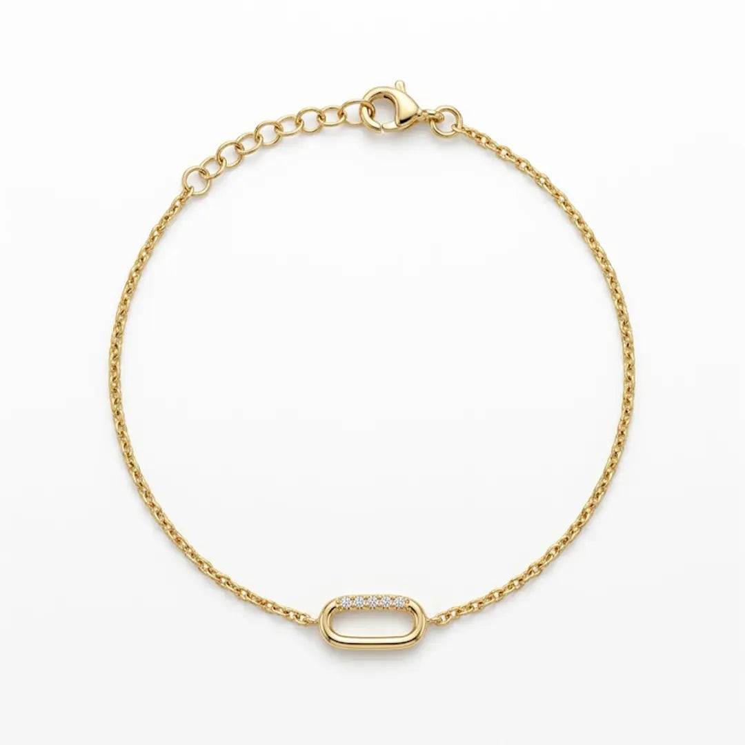 Oval Link Crystal Bracelet aus 925 Sterling Silber mit Zirkonia, filigraner Schmuck für Damen, eleganter zeitloser Klassiker.
