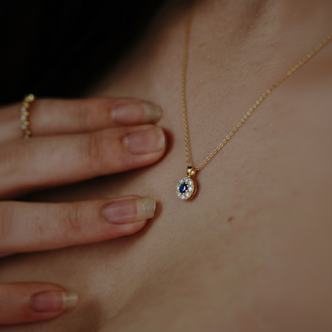 Celestia Glow – 375er Goldkette mit Zirkonia und blauem Mittelstein