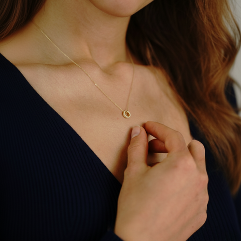 Cirquella – 375er Echtgoldkette mit Ringanhänger & Zirkonia