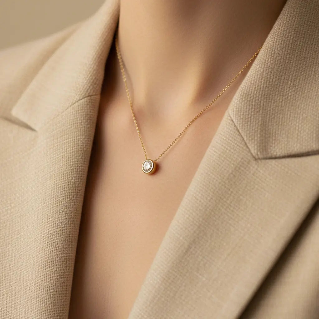 Aureline Circle – Zarte Halskette mit rundem Zirkonia - Anhänger aus 375 Echtgold - Suzan GoldHalskette