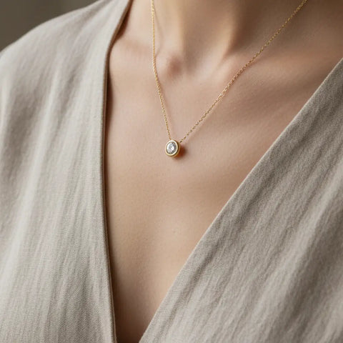 Aureline Circle – Zarte Halskette mit rundem Zirkonia - Anhänger aus 375 Echtgold - Suzan GoldHalskette