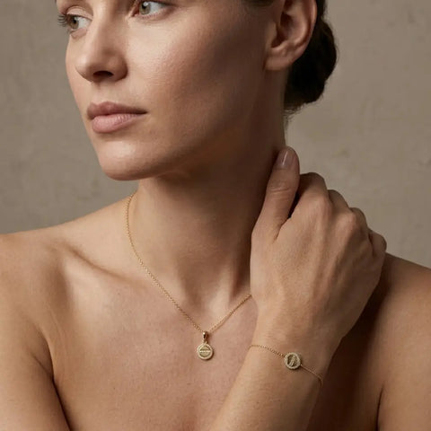 Crucelle Circle Spark Set – 375 Echtgold Schmuckset mit Kreis Anhänger Halskette & Armband - Suzan Gold