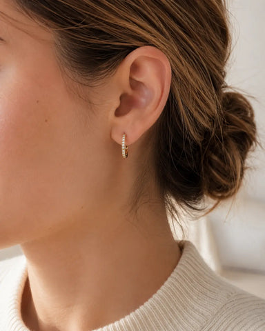 Link Hoop – Creolen im Karabiner-Design mit Zirkonia aus 585 Gold Suzan Gold