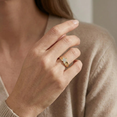 Starflare Ring – Damenring aus 375 Echtgold - Suzan GoldRing