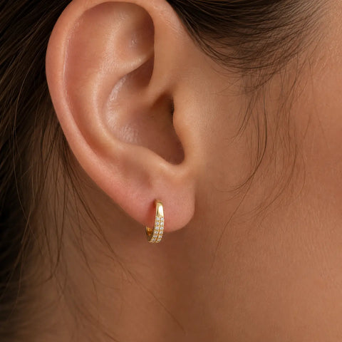 Double Row Hoop – Creolen mit zweireihigem Zirkonia-Pavé aus 585 Gold Suzan Gold