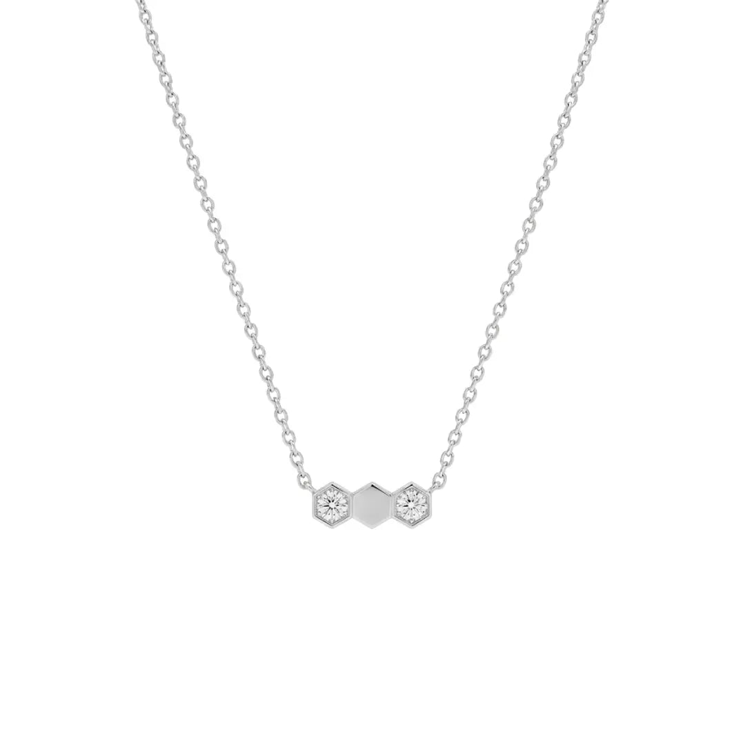 Hexagon Crystal Necklace aus 925 Sterling Silber mit Zirkonia, filigraner Schmuck für Damen, eleganter zeitloser Klassiker.