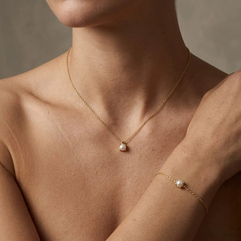 Pearlora Grace Set – 375 Echtgold Schmuckset mit Perlen Halskette & Armband - Suzan Gold