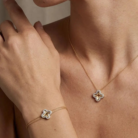 Crucelle Clover Sparkle Set – 375 Echtgold Schmuckset mit Kleeblatt Halskette & Armband - Suzan Gold