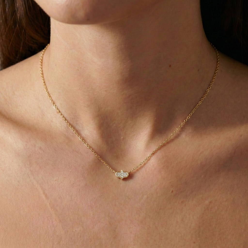 Aurielle Charm – 375 Echtgold Halskette mit Zirkonia Ornament