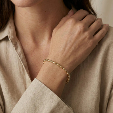 Oliva Loop – 375 Echtgold Armband mit ovalen Gliedern - Suzan GoldArmbänder