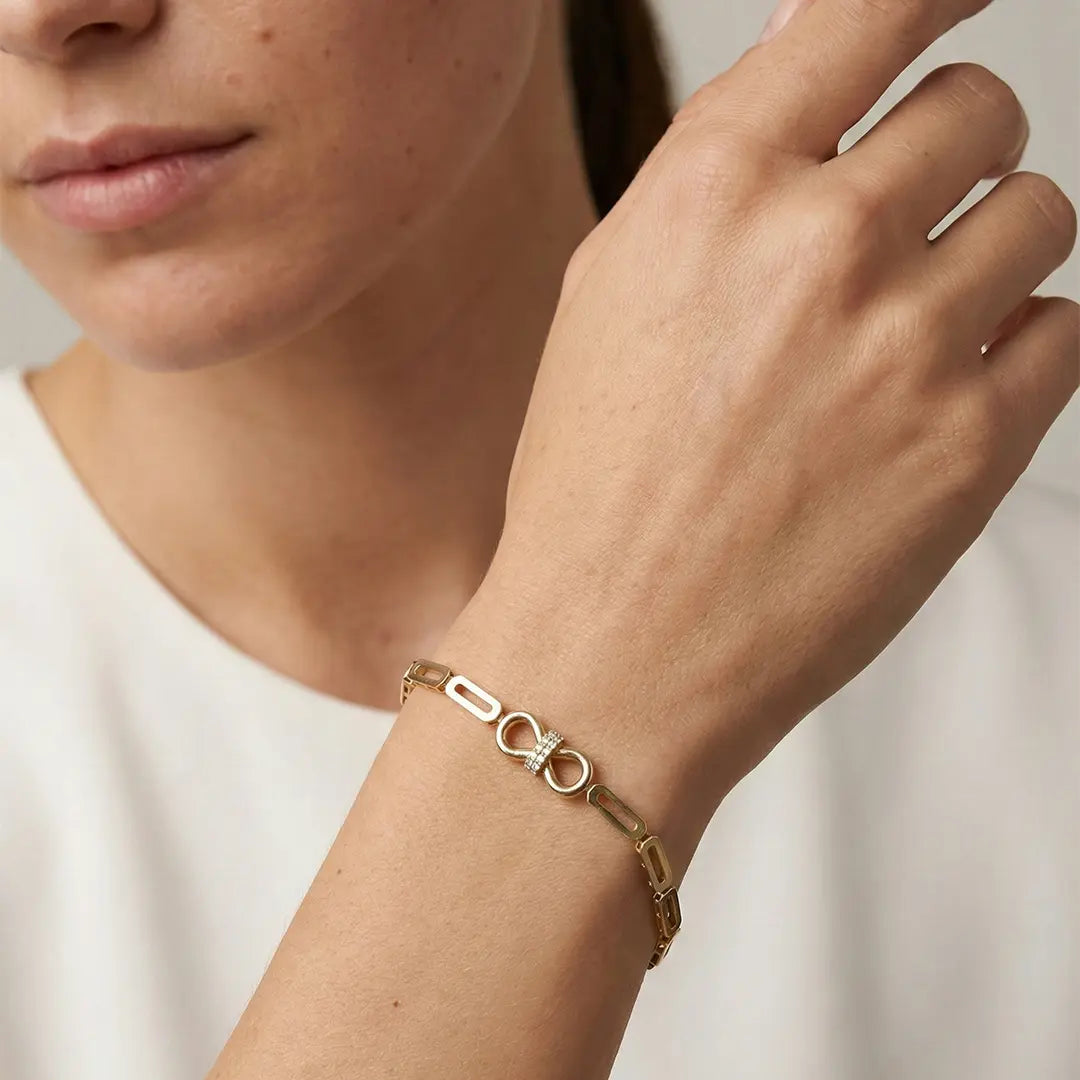 InfiniLinka – 375 Echtgold Armband mit Infinity Element - Suzan GoldArmbänder