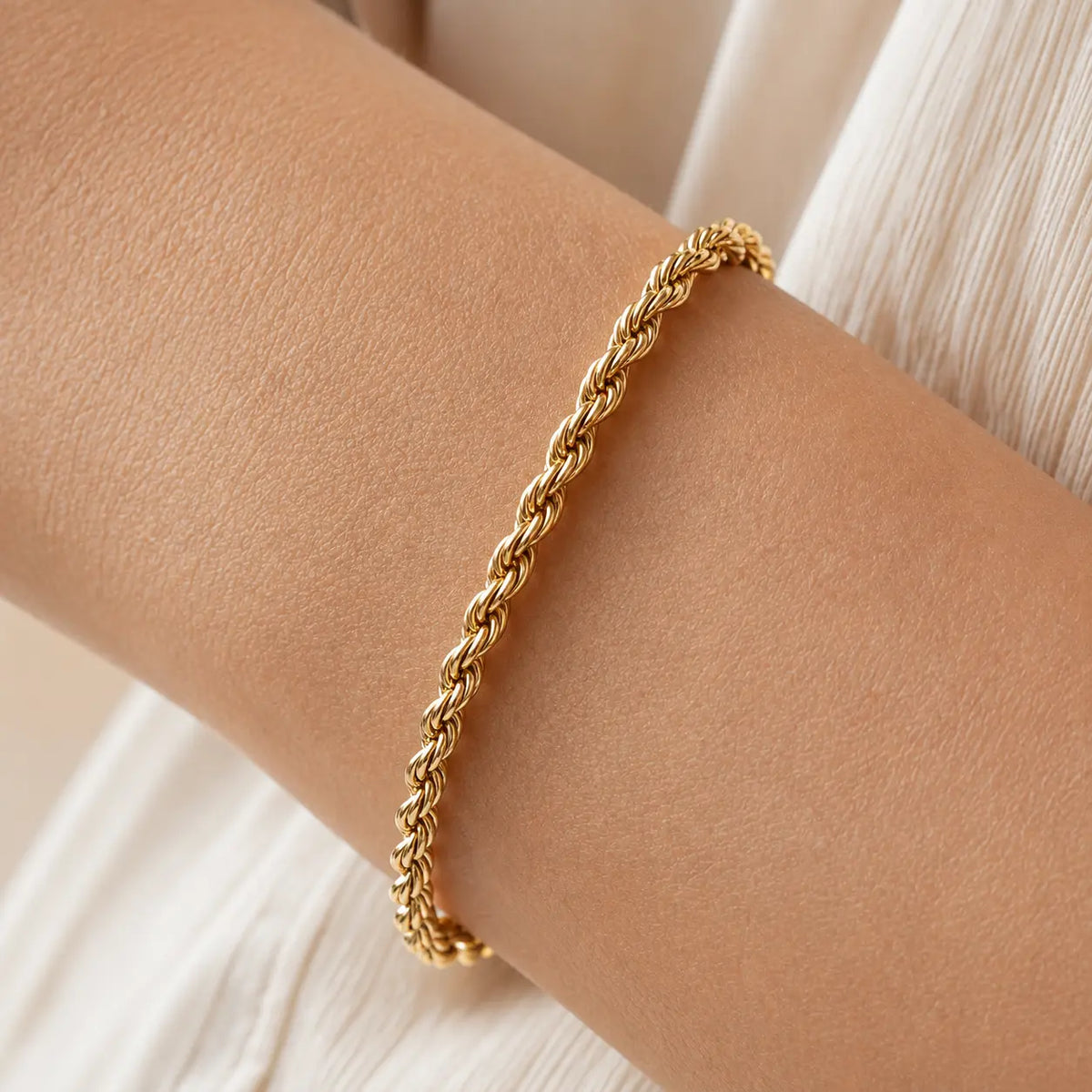 Rope Twist – Kordel-Armband aus 585 Gold Suzan Gold