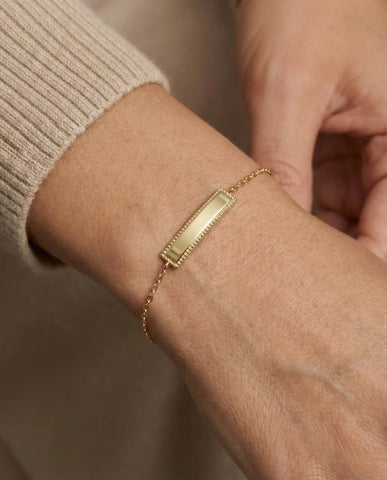 BarLuxe – 375 Echtgold Armband mit Gravurplatte - Suzan GoldArmbänder