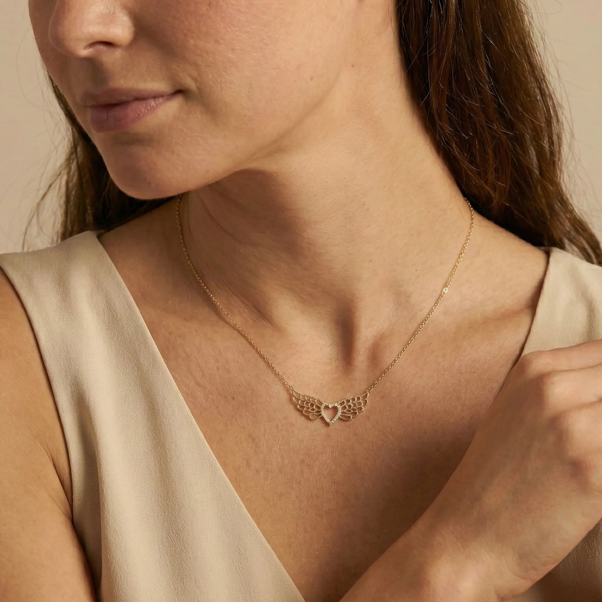 Angelique Heart – 375 Echtgold Halskette mit Flügel - Herz Anhänger & Zirkonia - Suzan GoldHalskette