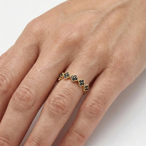 Noir Clover – 375 Echtgold Ring mit schwarzen Zirkonia - Suzan GoldRing