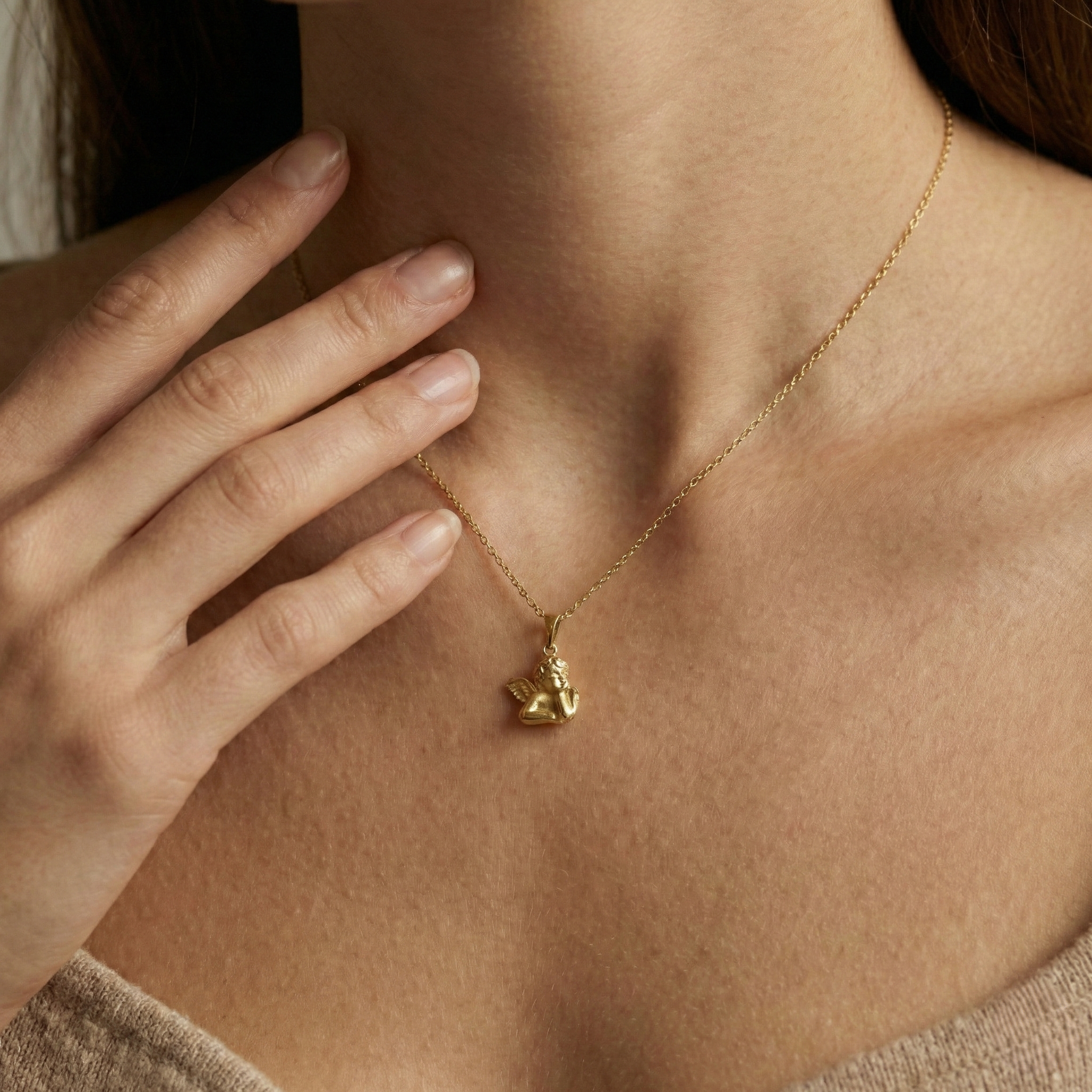 AngelGuard – 375 Echtgold Kette mit Engel Anhänger